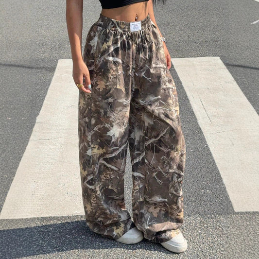 Women’s High-Rise Camo Cargo Pants – Edgy, Comfy & On-Trend