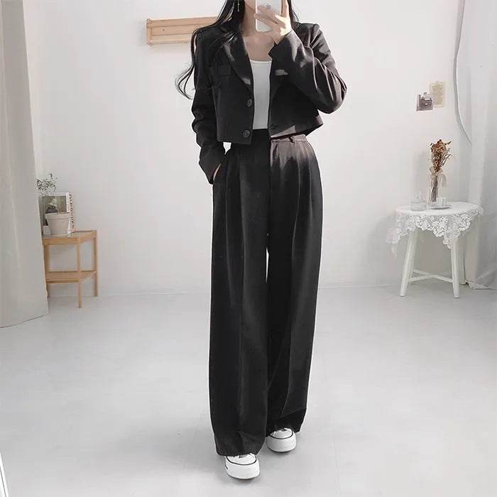 Effortlessly Chic Women’s Business Suits – French Collar Style - MODISH X