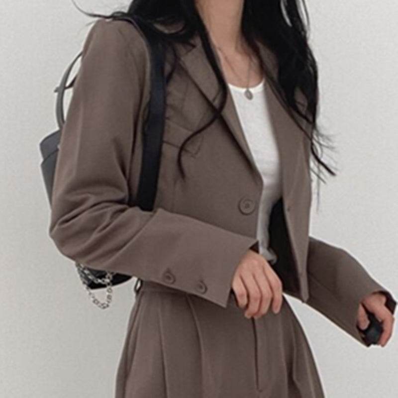 Effortlessly Stylish Women’s Business Suits for Modern Fashion - MODISH X