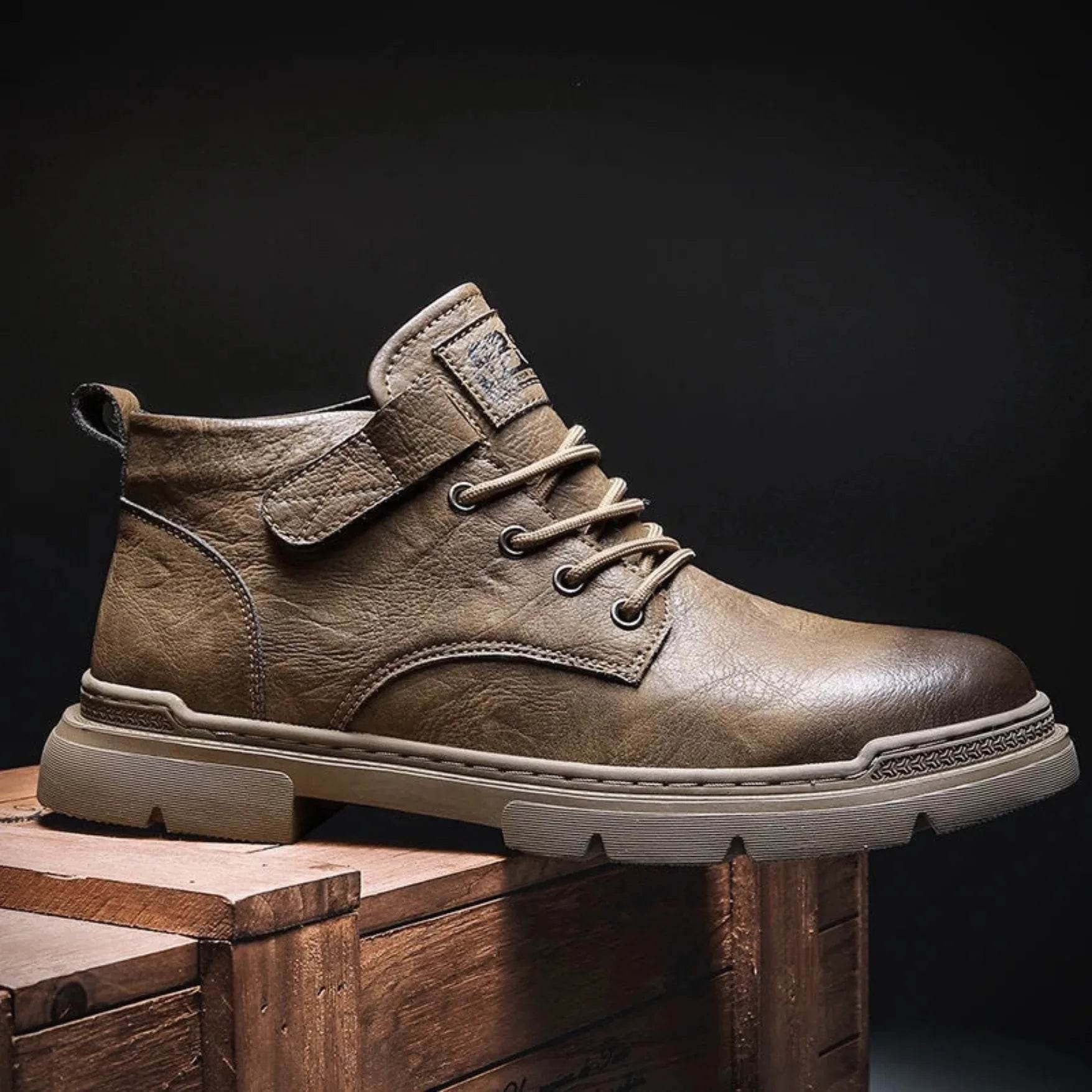 Best Men's Vintage Fashion Motorcycle Boots – Durable & Stylish - MODISH X