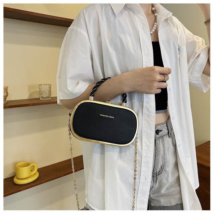 Black Leather Crossbody Bag with Chain Lock – Stylish & Functional - MODISH X