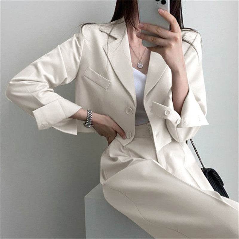 Effortlessly Stylish Women’s Business Suits for Modern Fashion - MODISH X