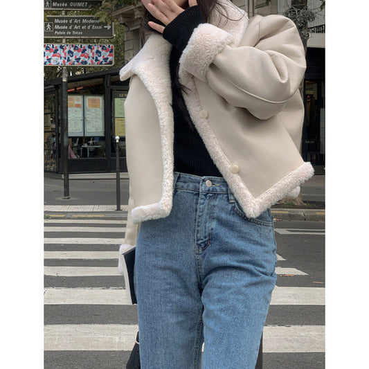 Women’s Retro Lamb Fur Coat – Ultra-Warm, Timeless & Versatile