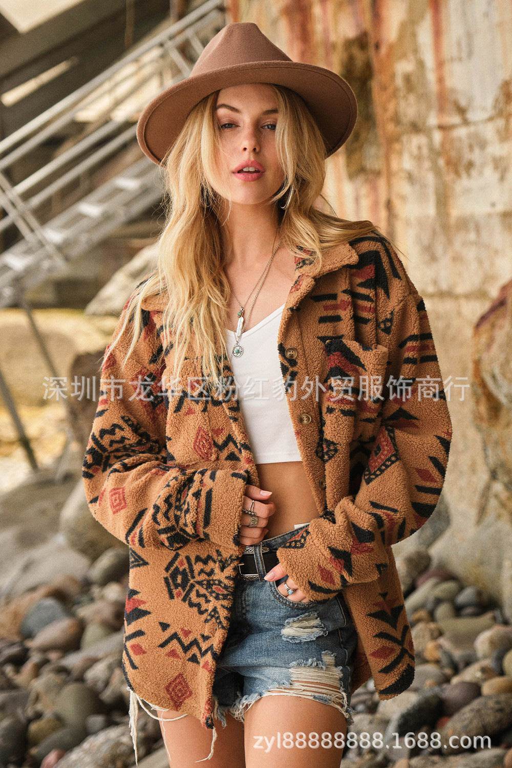 Women's Retro Plush Lapel Long-sleeved Jacket - MODISH X