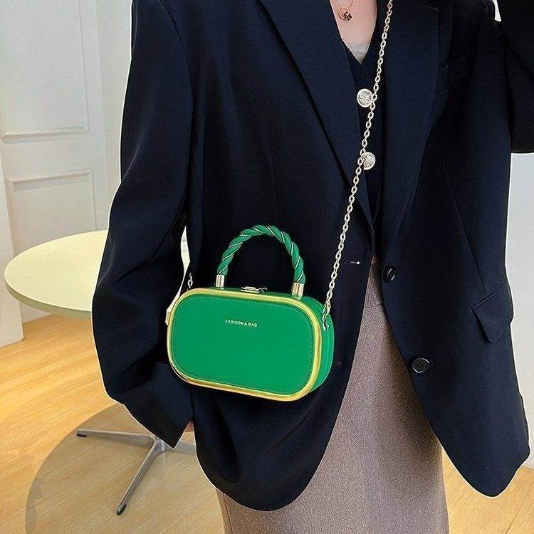 Black Leather Crossbody Bag with Chain Lock – Stylish & Functional - MODISH X 