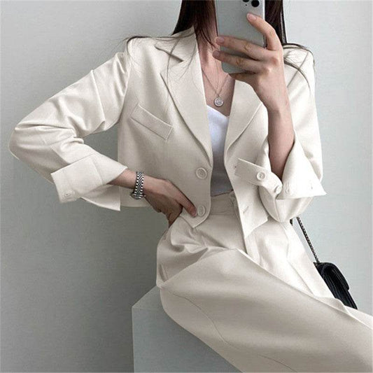 Effortlessly Stylish Women’s Business Suits for Modern Fashion - MODISH X 