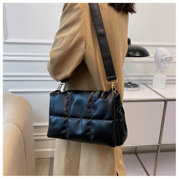 Large Crossbody Bag for Women – Stylish Retro PU Handbag - MODISH X 