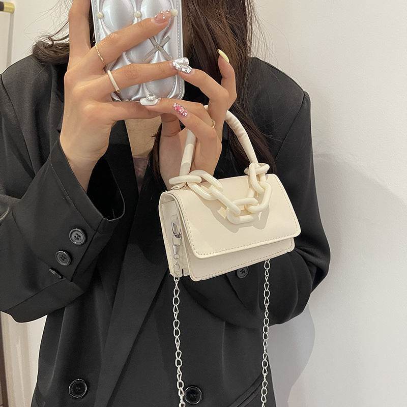 Stylish Women’s Small Crossbody Bag with Chain Strap - MODISH X 