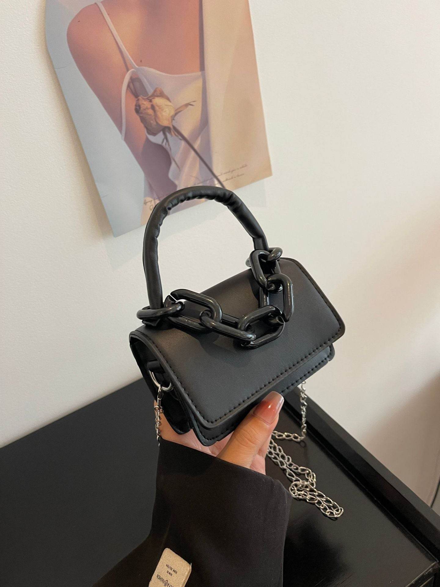 Stylish Women’s Small Crossbody Bag with Chain Strap - MODISH X 