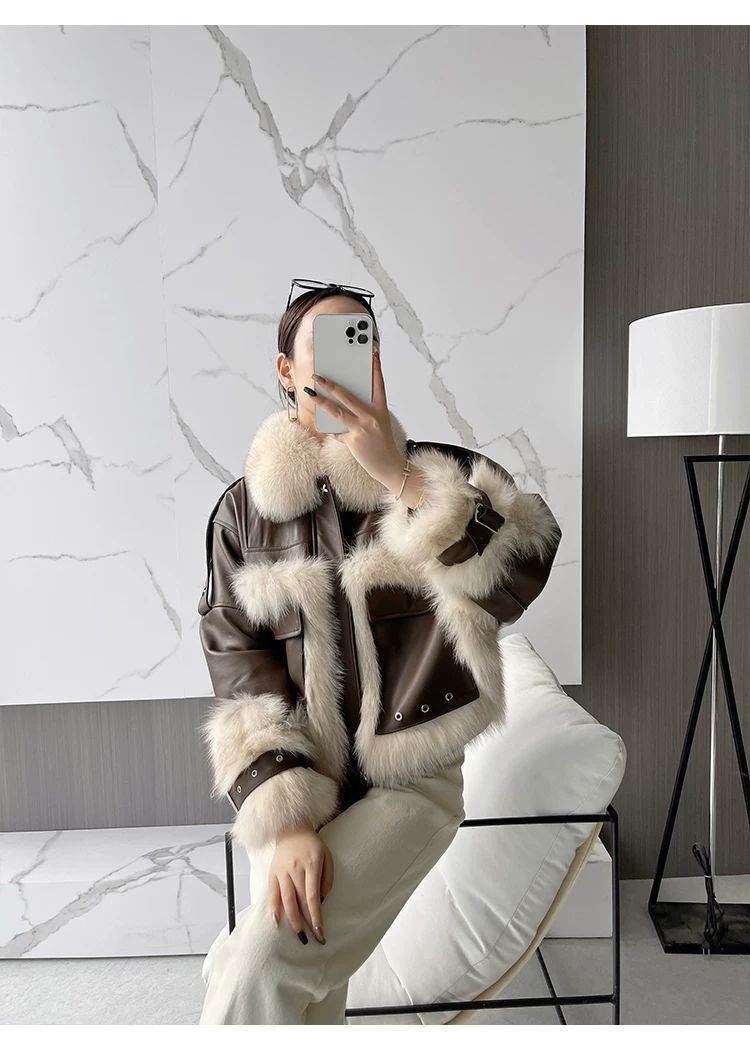 Women's Retro Fur Coat – Modish Winter Essential with Fox Fur - MODISH X 