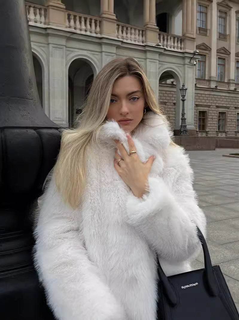 Women's Short Fur Coat – Stylish Outerwear for Chic Winter Looks - MODISH X 